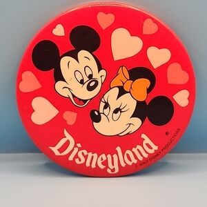 Vintage 1985 Disneyland Mickey Mouse Minnie Mouse Pin Hearts 3" Button Valentine